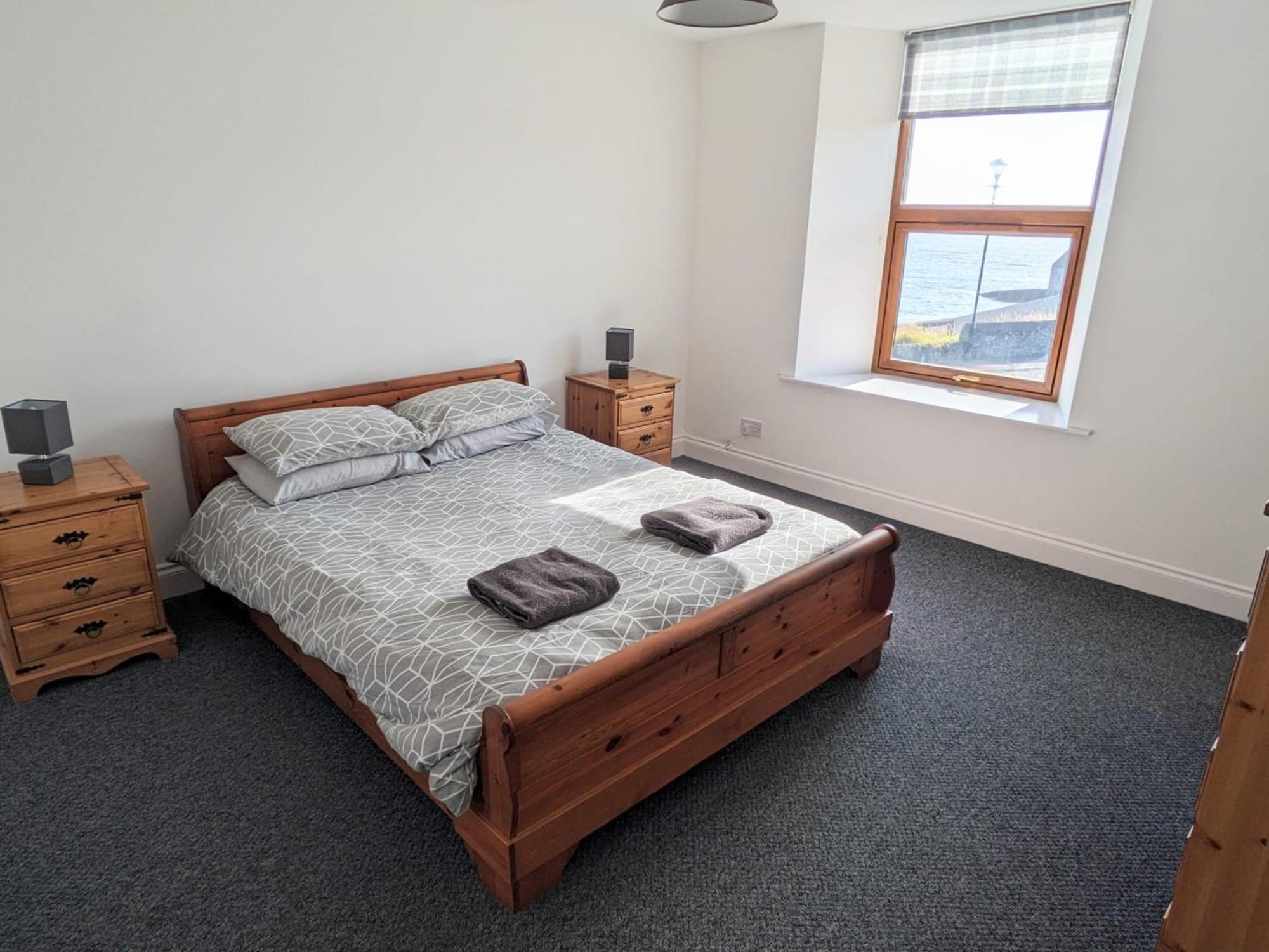 2 Bedroom Townhouse With Seaview On The Nc500 Wick Wick  Bagian luar foto